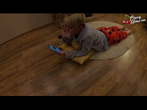 ❤️ Ilehoria zoroa zurrupatzen duen Dick erraldoia zurrupatzen eta bertan errebotatzen - Anal Sexua ❤️ Pornografia besterik ez %eu.sexygirlspics.ruan ️❤